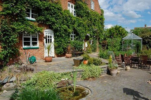 Old Ivy House Bed & Breakfast Nuneaton Kültér fotó
